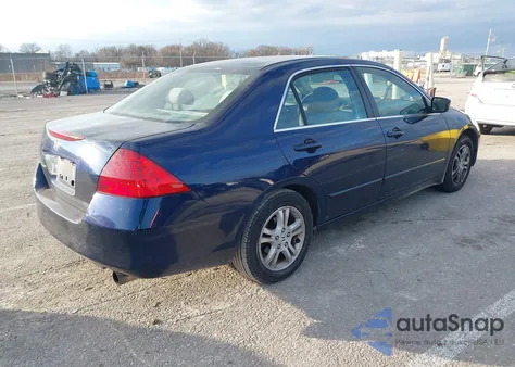 2007 Honda Accord 2.4 Ex z USA, uszkodzony, nr VIN 1HGCM567X7A158340